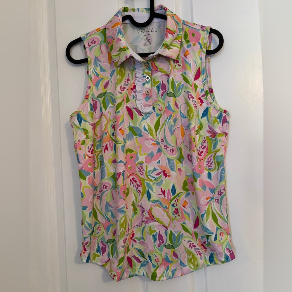 Stella Parker - Women’s Floral Sleeveless Top w/Ruffle accents. Sz XS Poly Blend